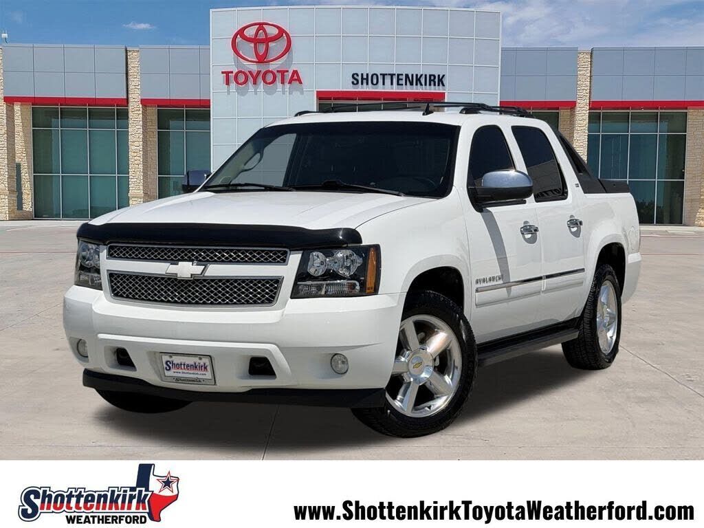2011 CHEVROLET Avalanche