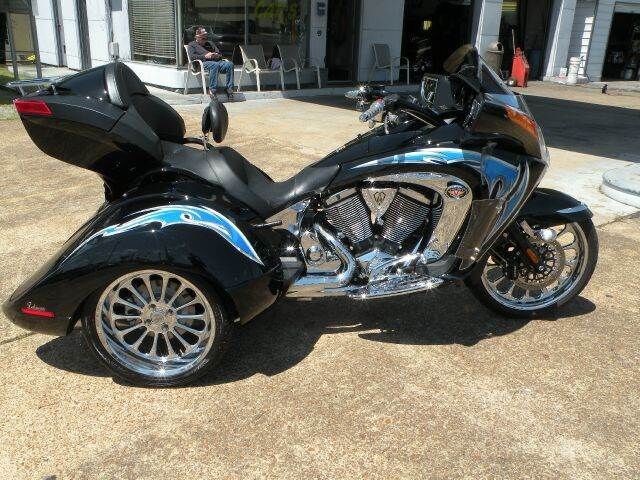 2010 VICTORY Vision