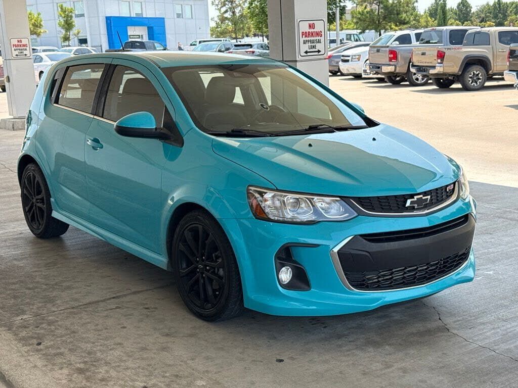 2020 CHEVROLET Sonic