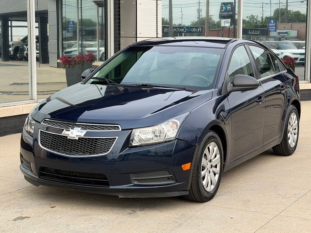 2011 CHEVROLET Cruze