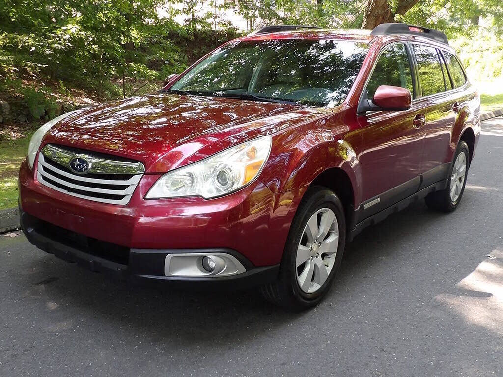 2011 SUBARU Outback