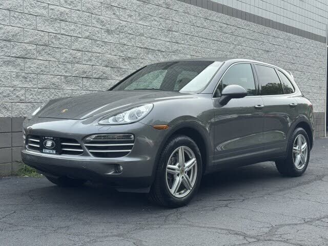 2014 PORSCHE Cayenne