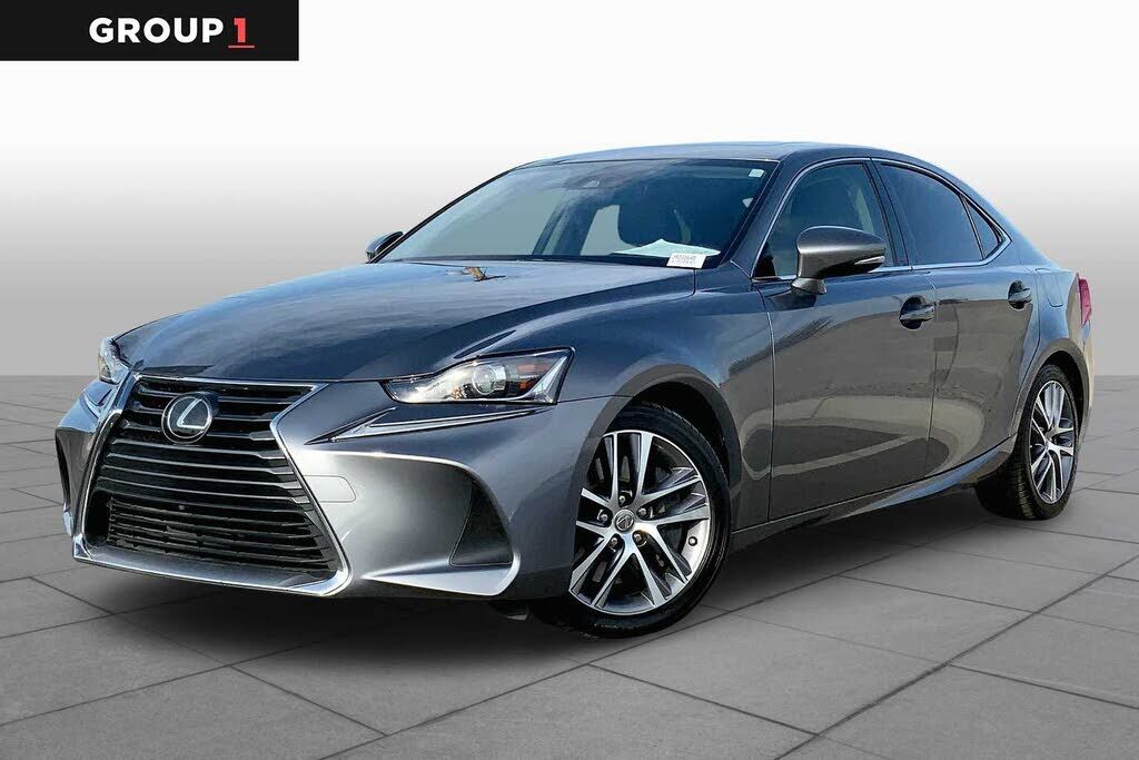 2018 LEXUS IS