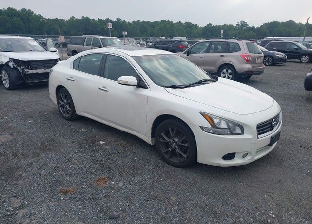 2014 NISSAN Maxima