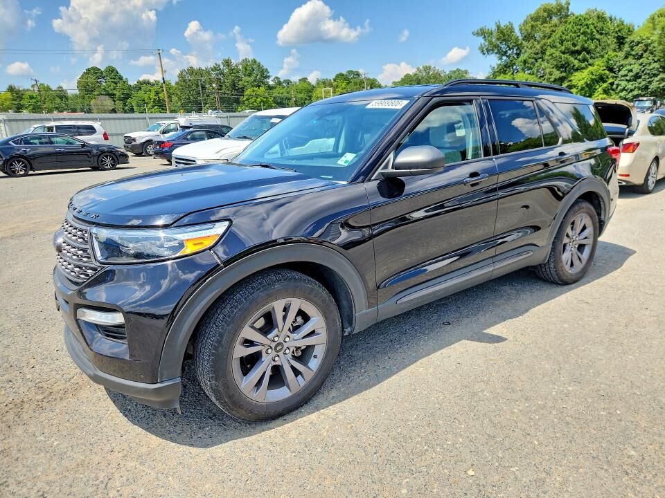 2021 FORD Explorer