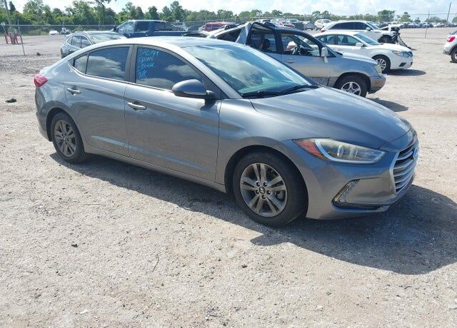 2018 HYUNDAI Elantra