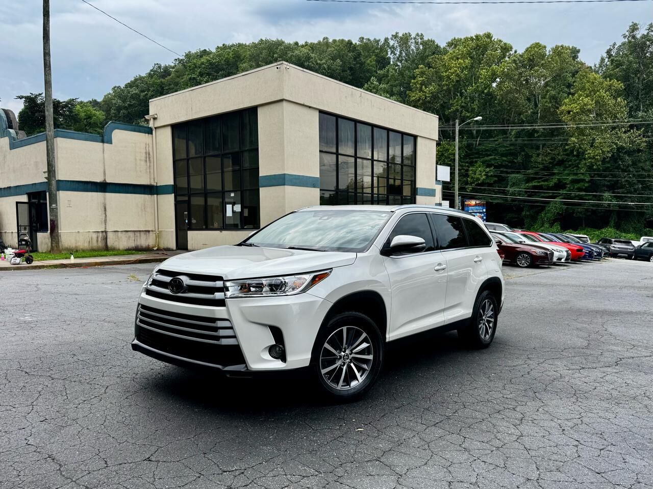 2019 TOYOTA Highlander