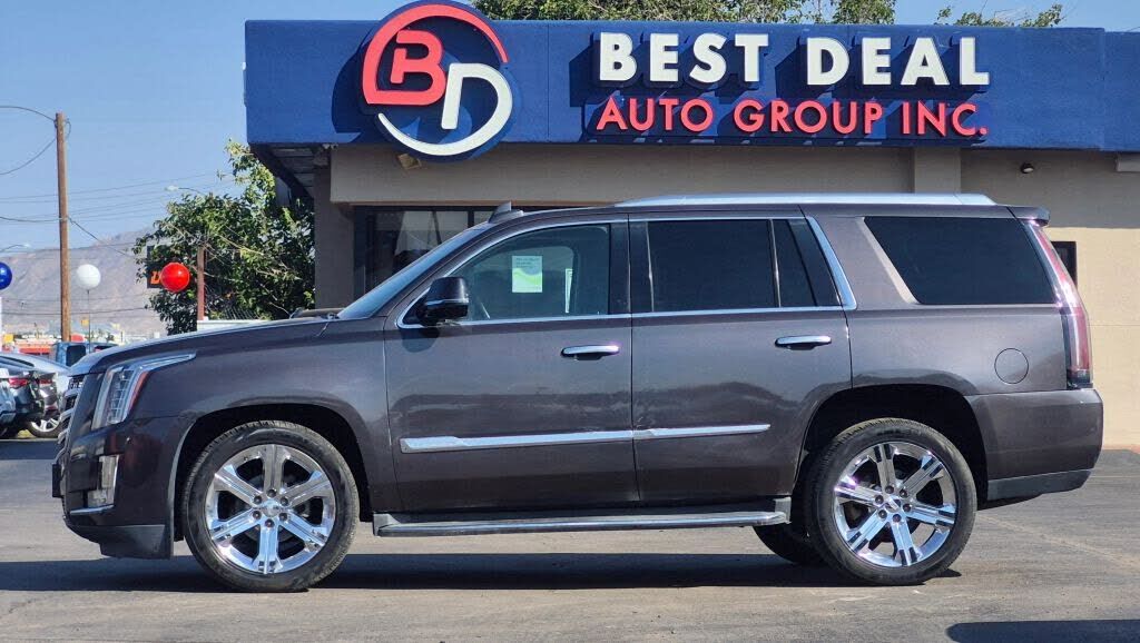 2016 CADILLAC Escalade