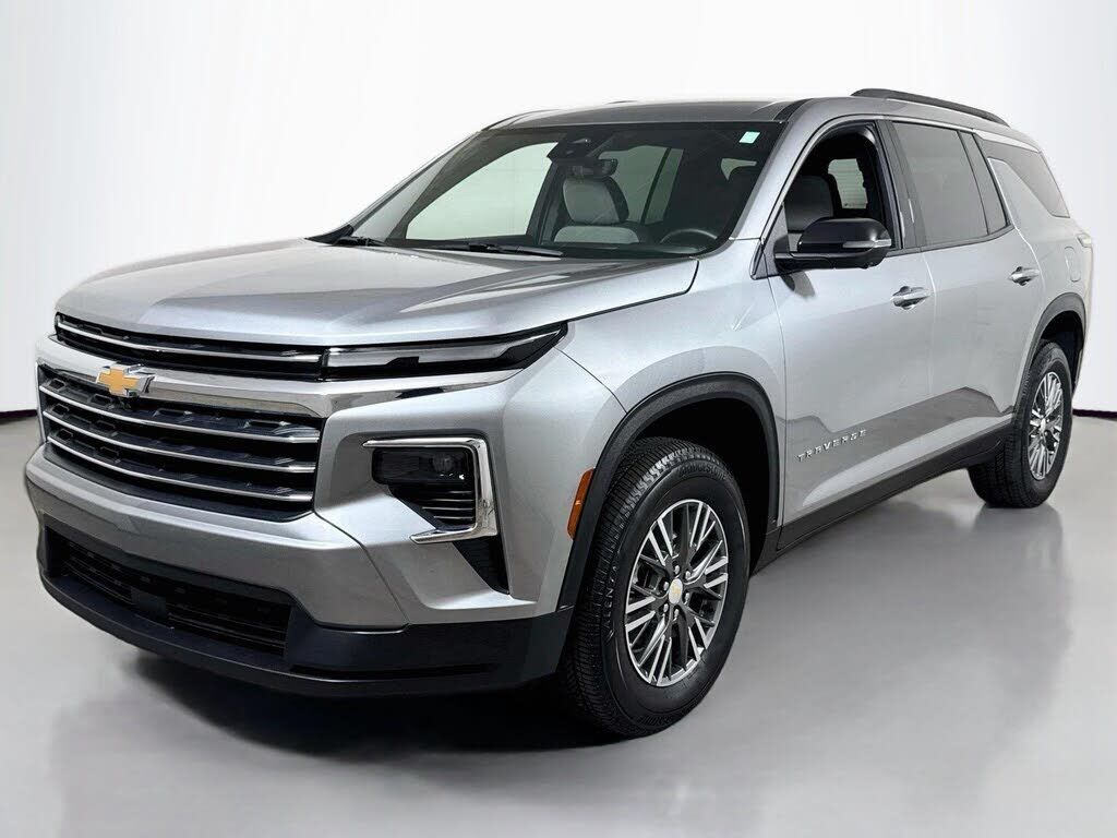 2026 CHEVROLET Traverse