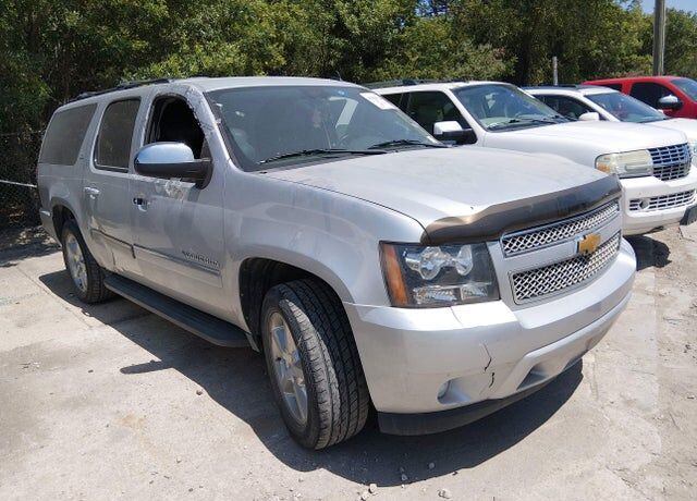 2012 CHEVROLET Suburban