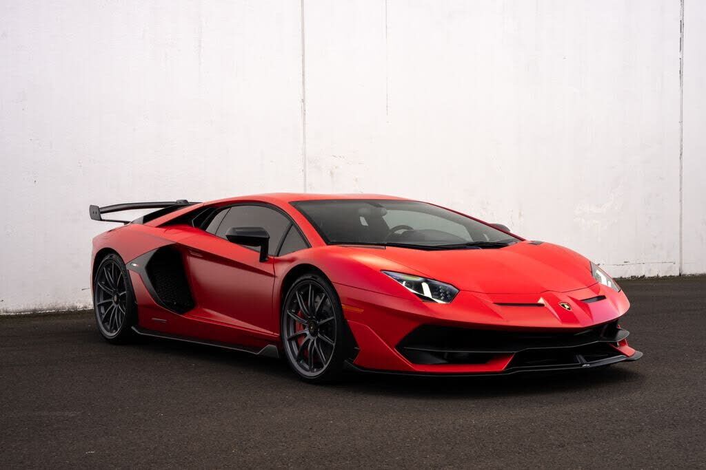 2019 LAMBORGHINI Aventador