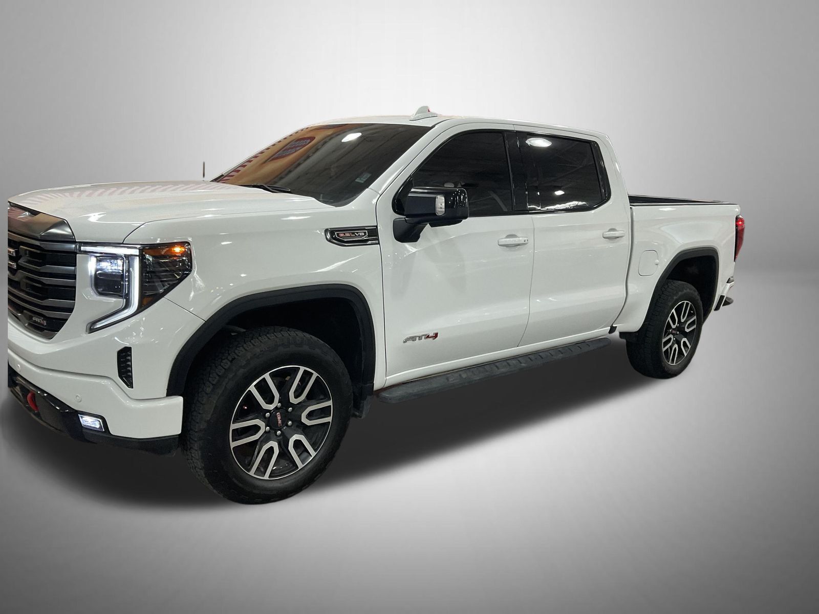 2024 GMC Sierra