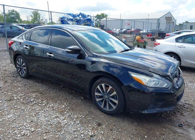 2017 NISSAN Altima