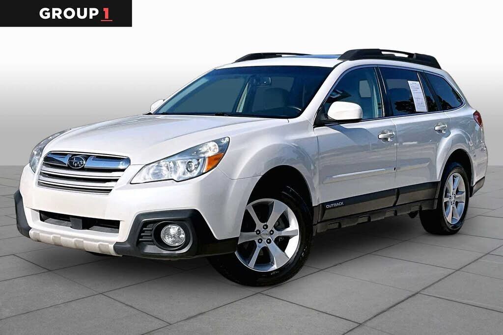 2013 SUBARU Outback