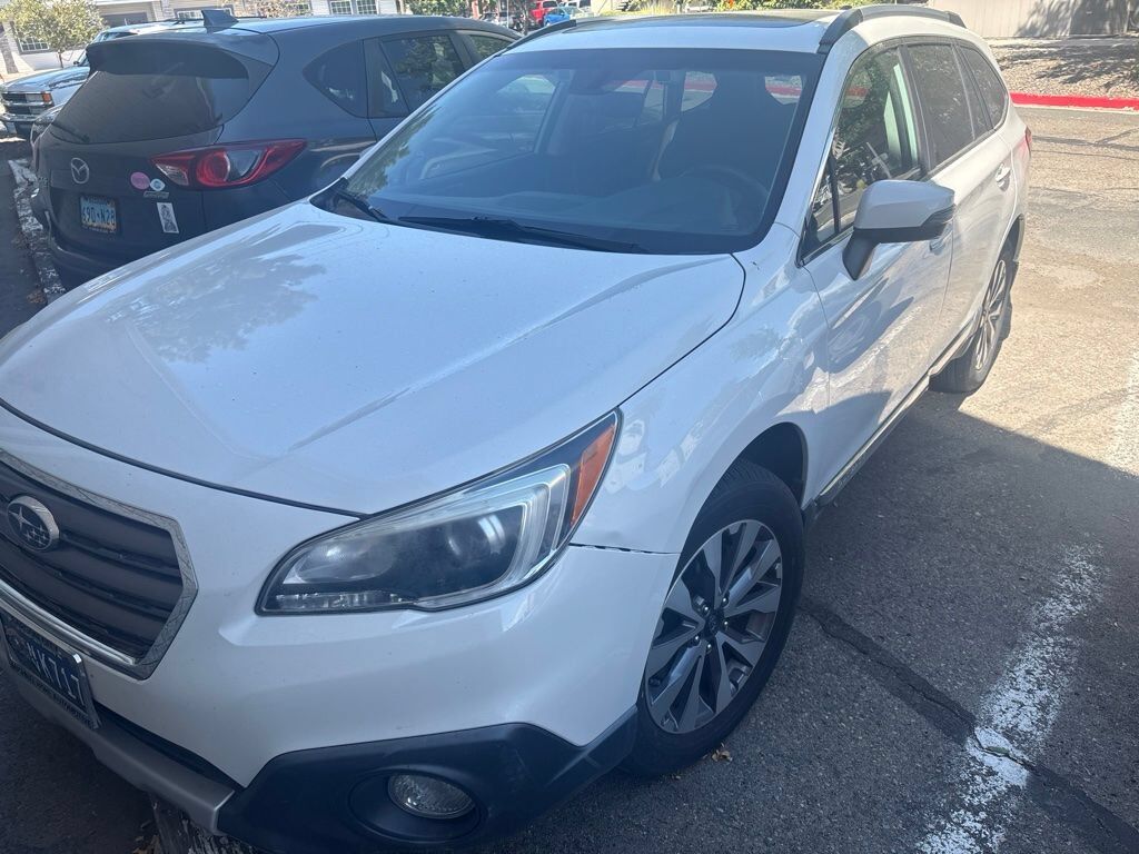 2017 SUBARU Outback