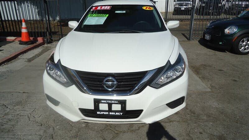 2016 NISSAN Altima