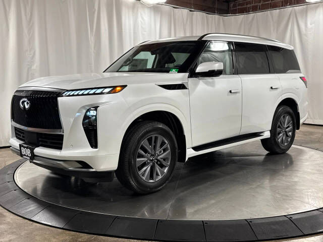 2027 INFINITI QX80
