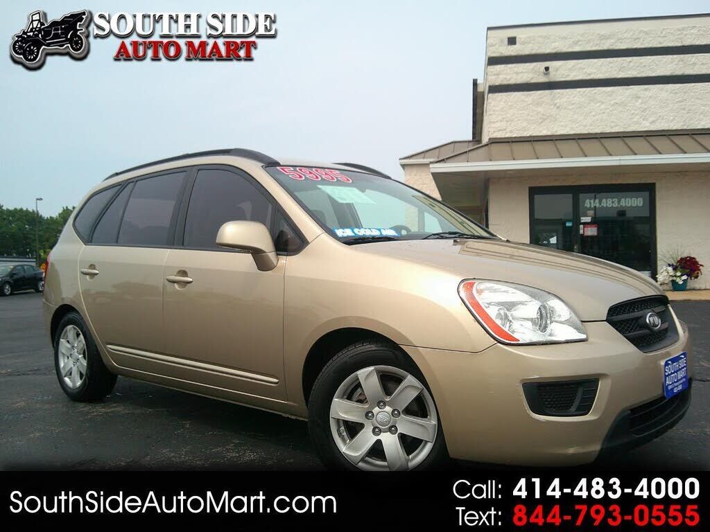 2008 KIA Rondo
