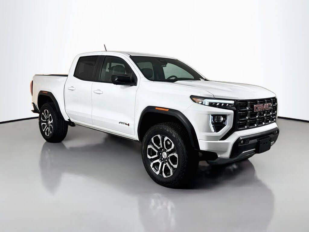 2023 GMC Canyon