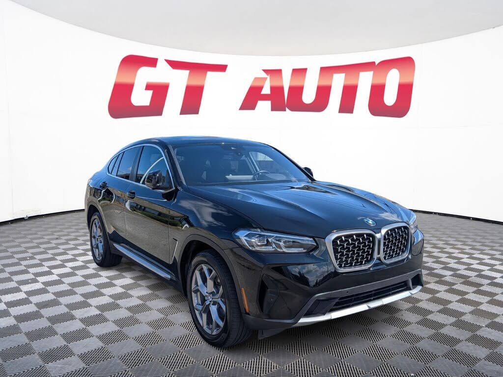 2025 BMW X4