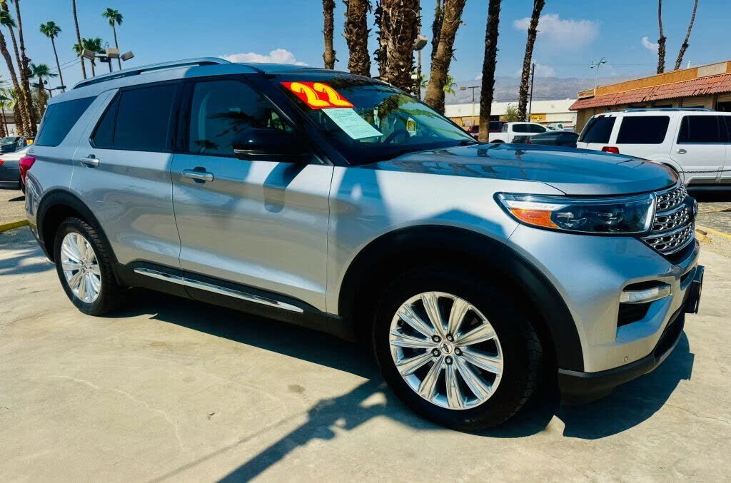 2022 FORD Explorer