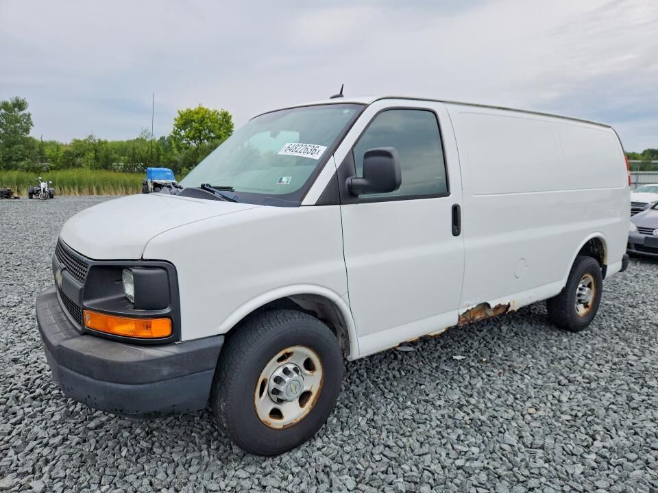 2013 CHEVROLET Express