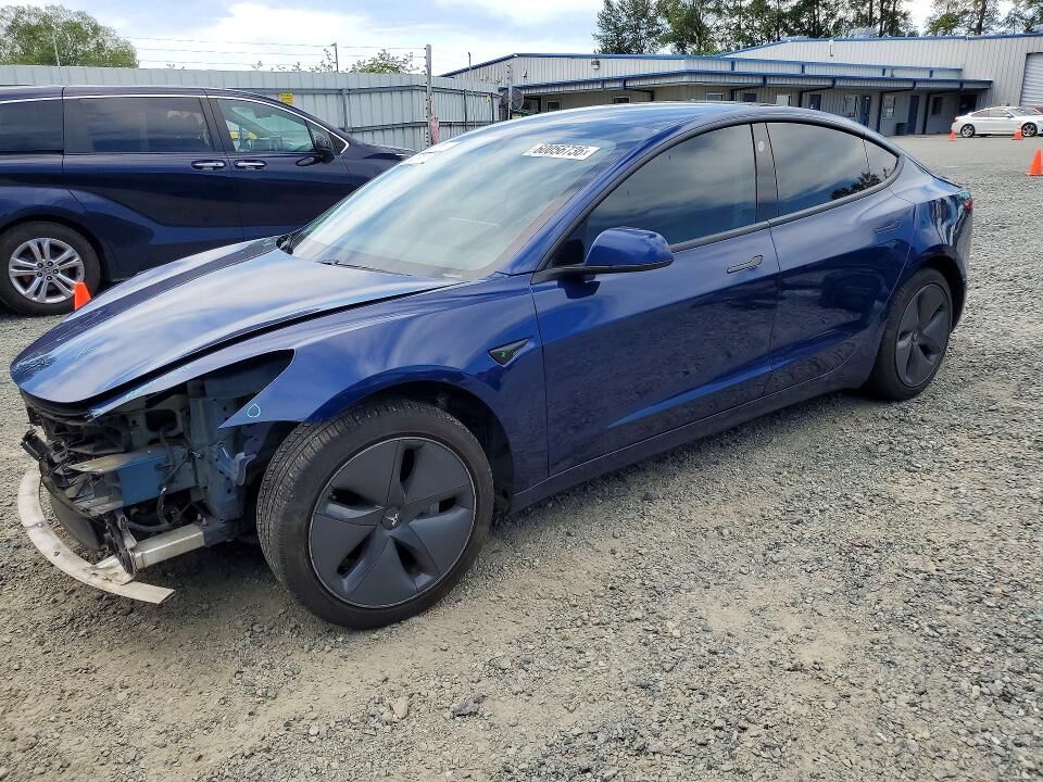 2018 TESLA Model 3