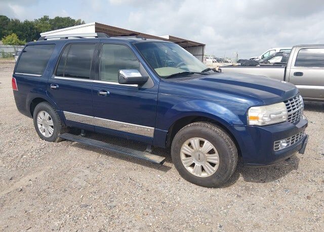 2010 LINCOLN Navigator