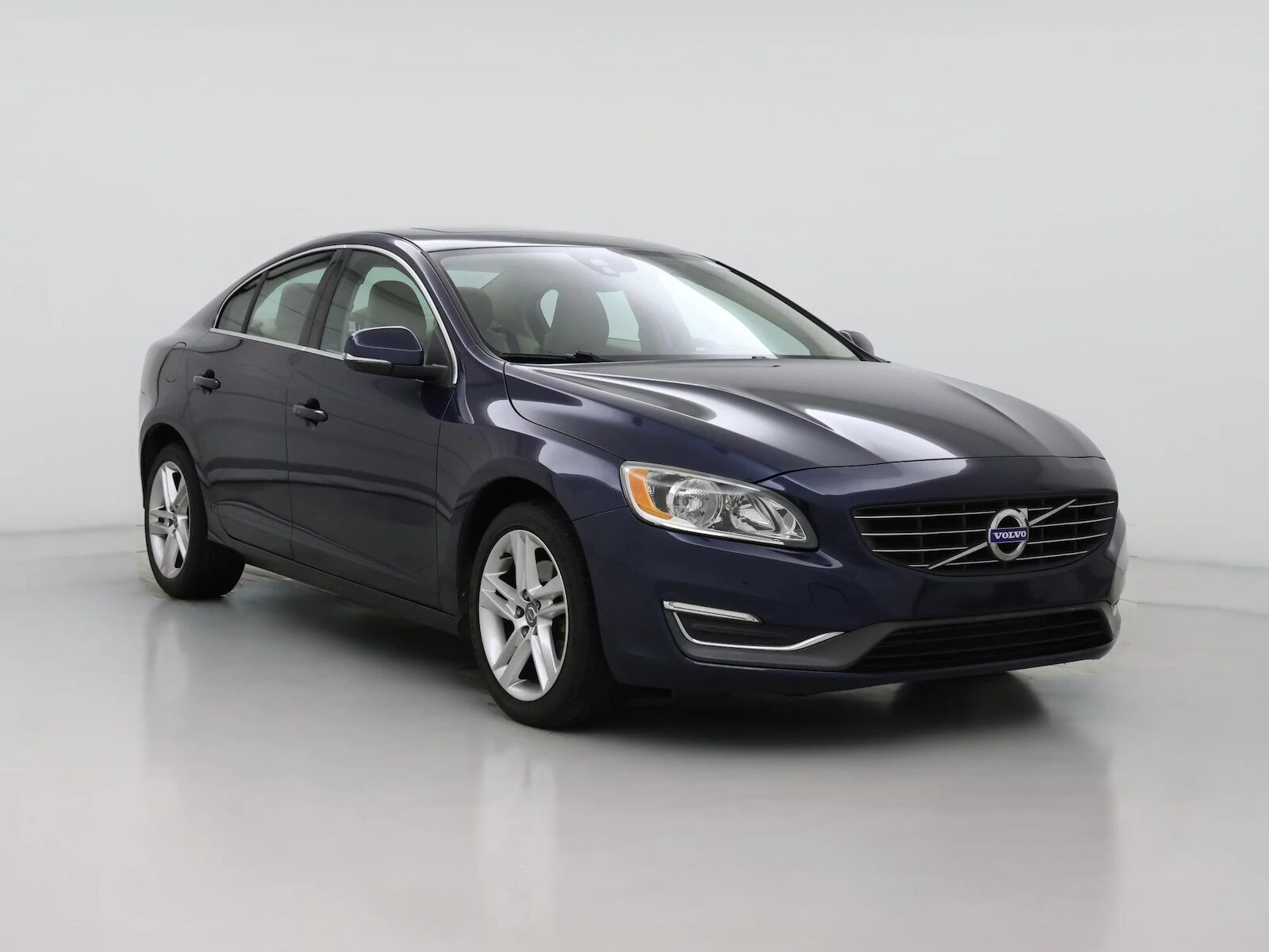 2015 VOLVO S60
