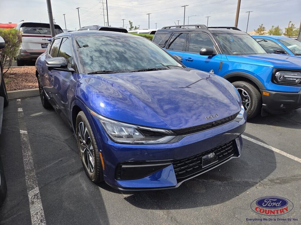 2022 KIA EV6