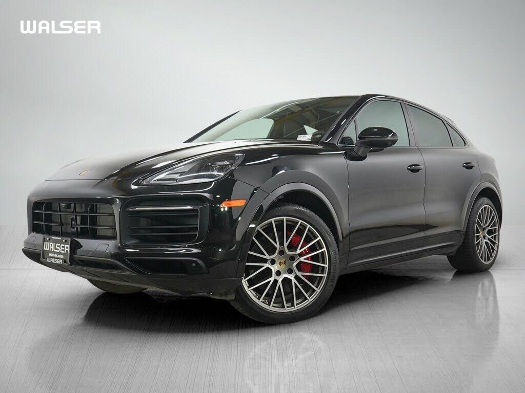 2023 PORSCHE Cayenne