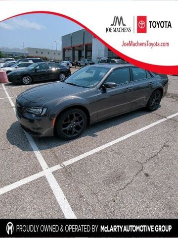 2023 CHRYSLER 300
