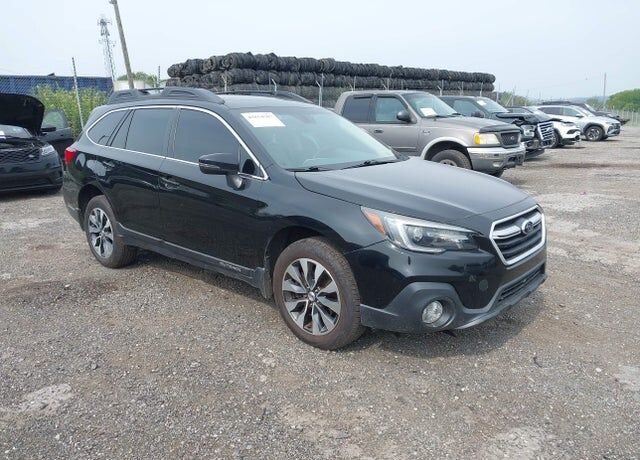 2018 SUBARU Outback