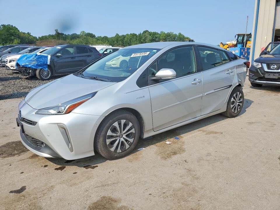 2022 TOYOTA PRIUS