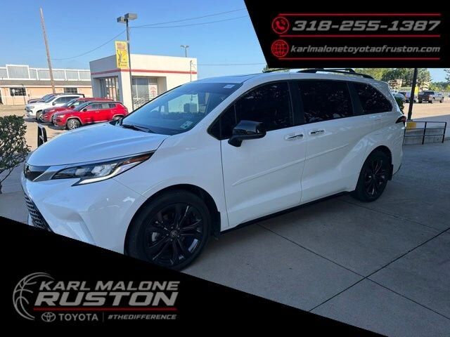 2024 TOYOTA Sienna