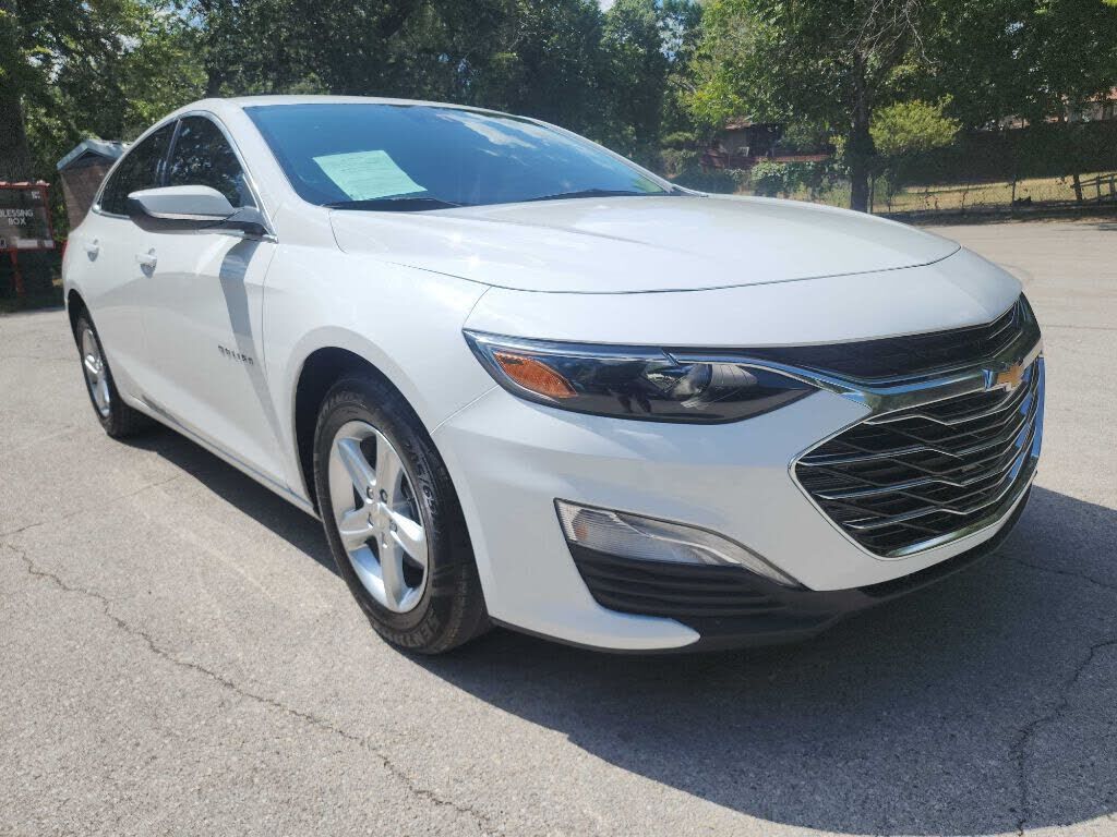 2024 CHEVROLET Malibu