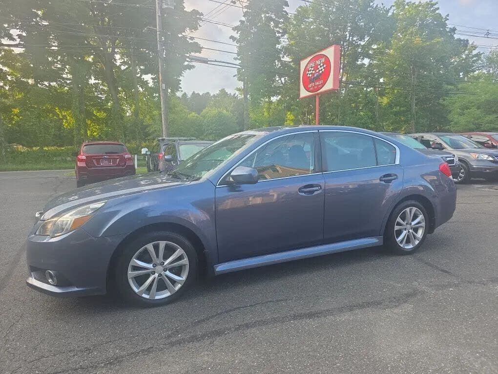 2014 SUBARU Legacy