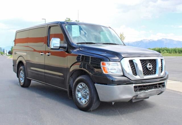 2016 NISSAN NV