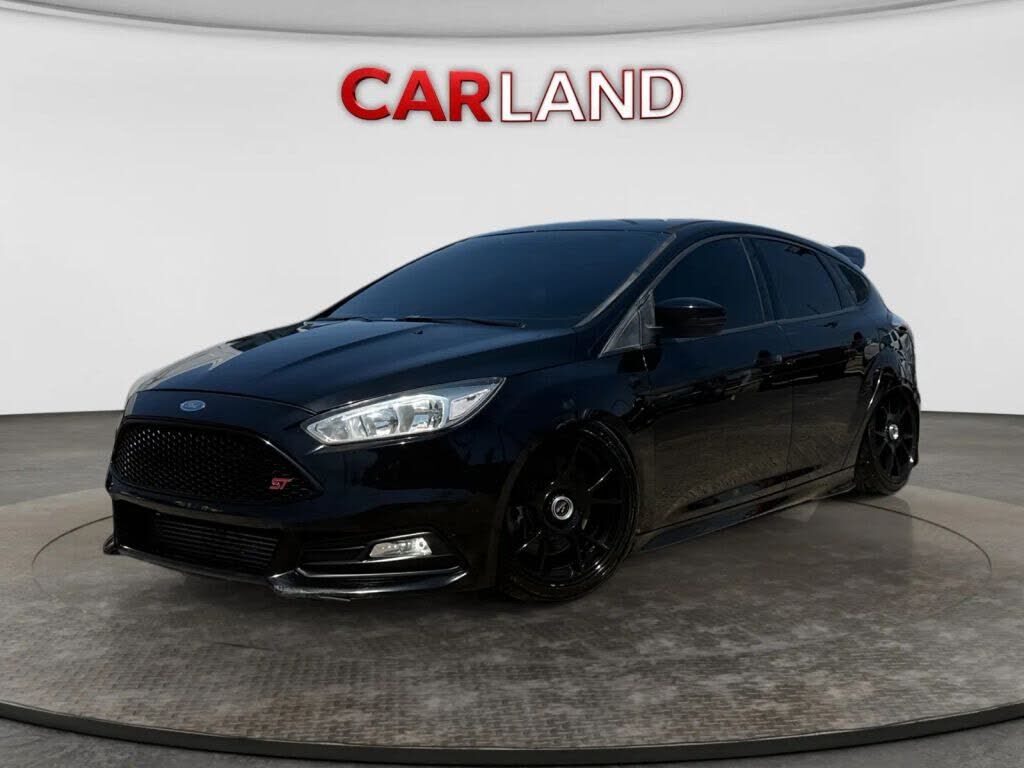 2017 FORD Focus