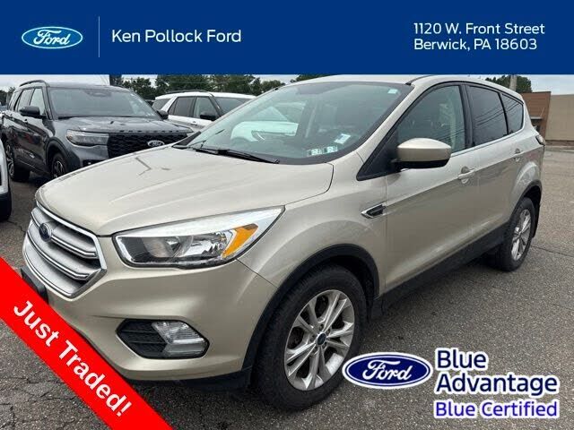 2017 FORD Escape