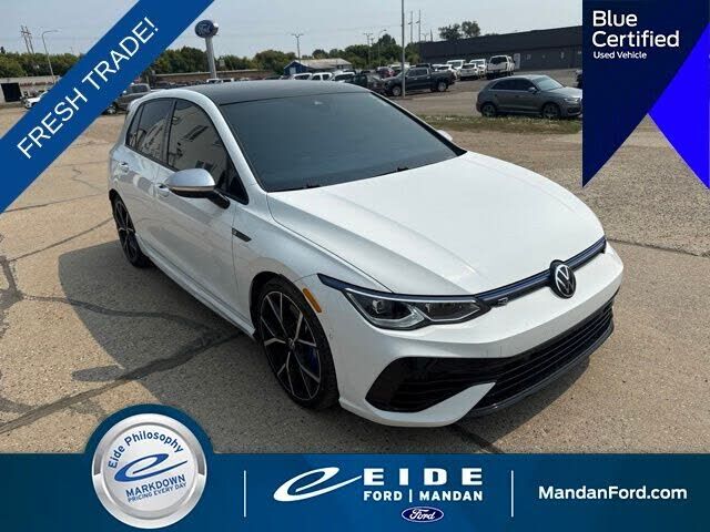 2022 VOLKSWAGEN Golf
