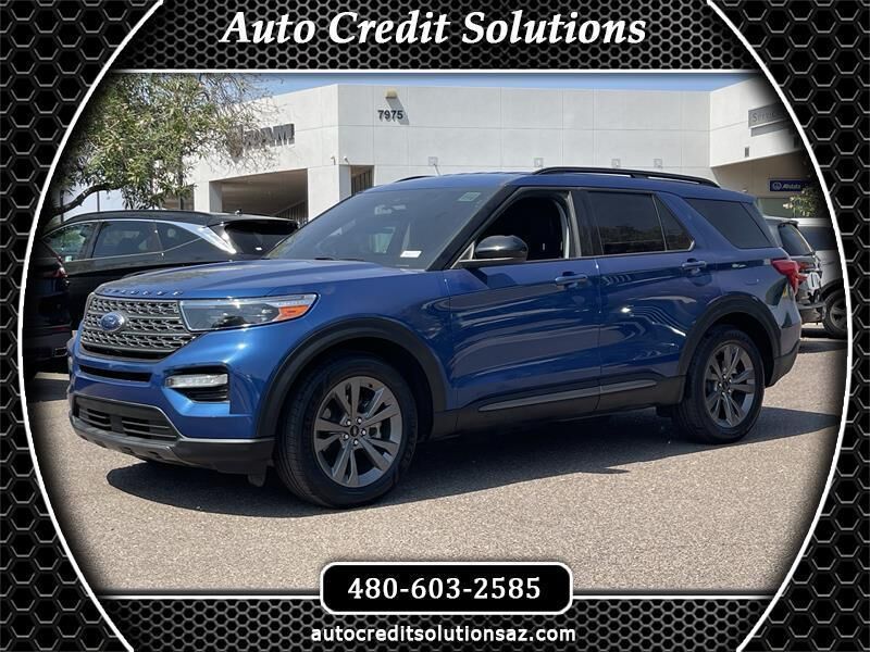 2023 FORD Explorer