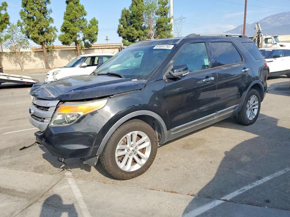 2014 FORD Explorer