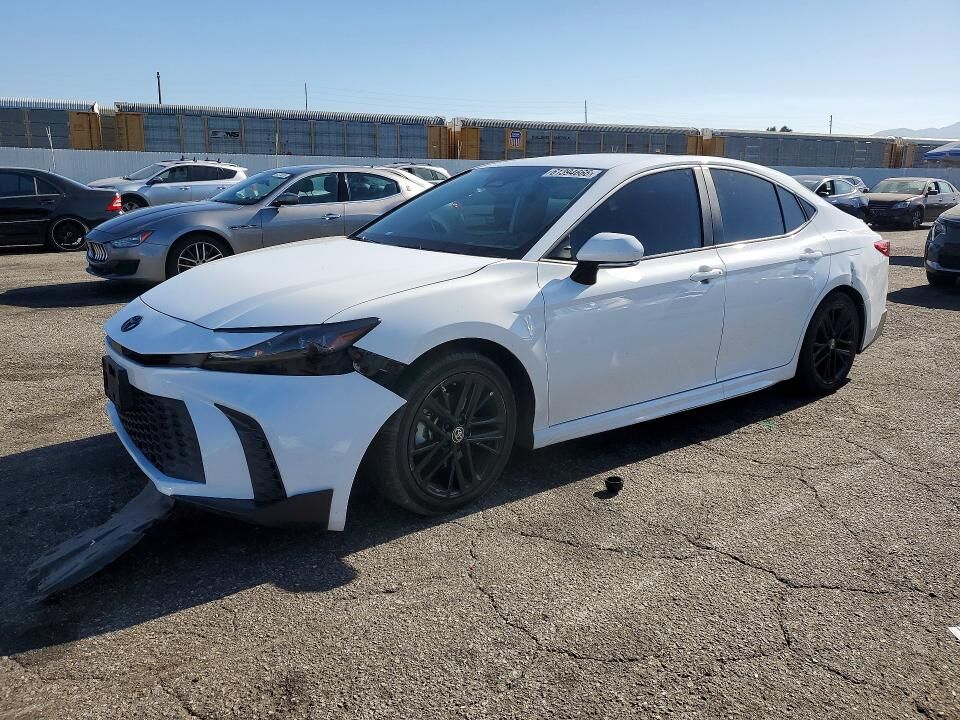 2025 TOYOTA Camry