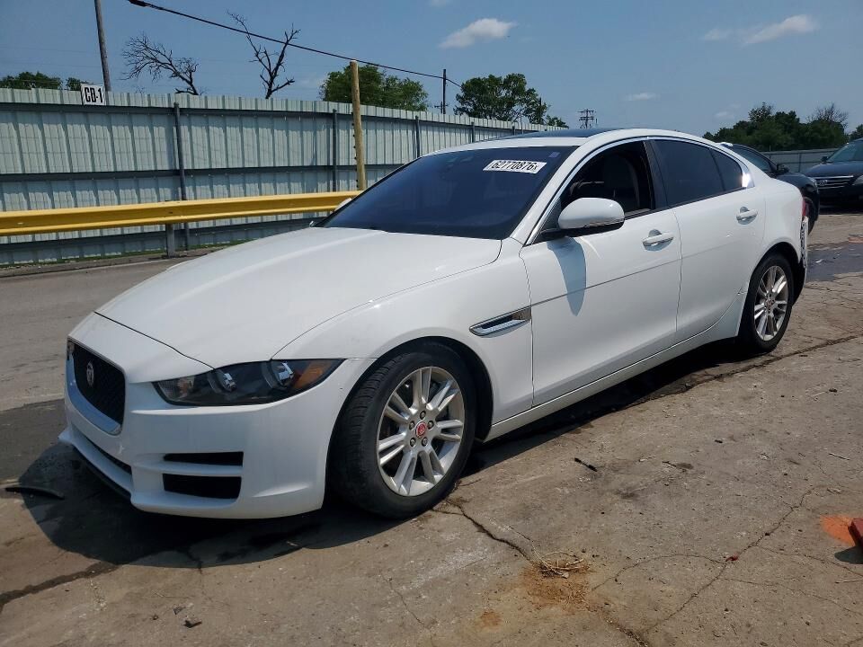 2018 JAGUAR XE