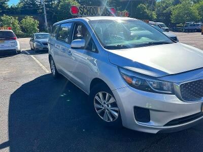 2017 KIA Sedona