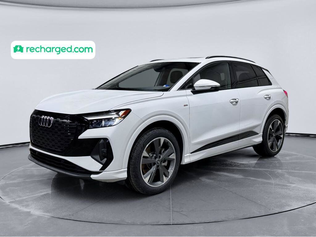 2023 AUDI Q4