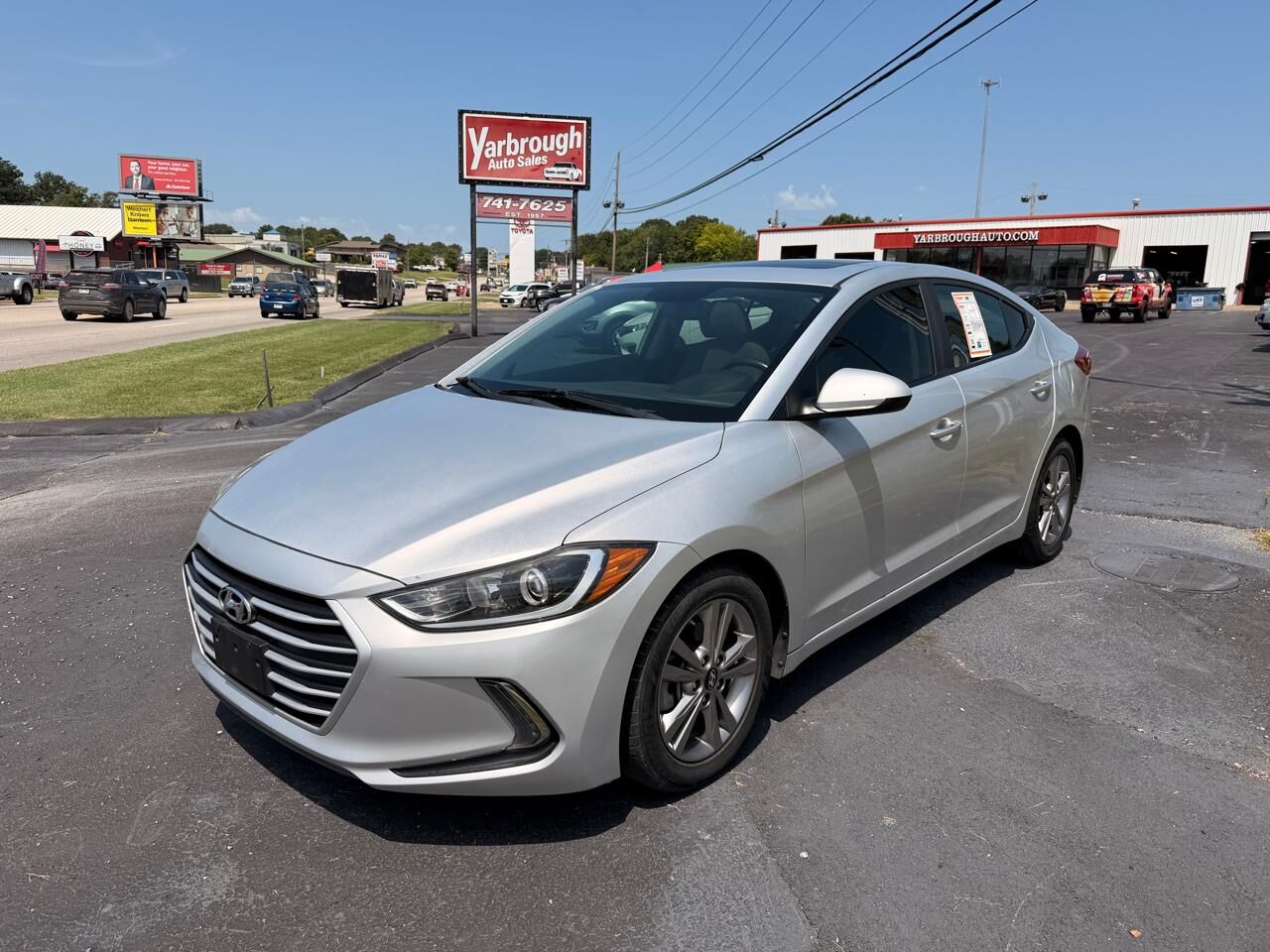 2018 HYUNDAI Elantra