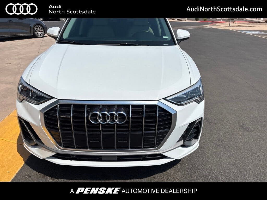 2019 AUDI Q3