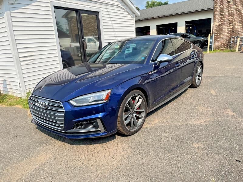 2018 AUDI S5